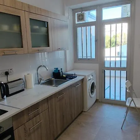 Mimosa Flat Cente 2bdr * Nicosia