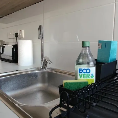 アパート Mimosa Flat Cente 2bdr *