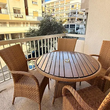 Апартаменти Mimosa Flat Cente 2bdr Нікосія